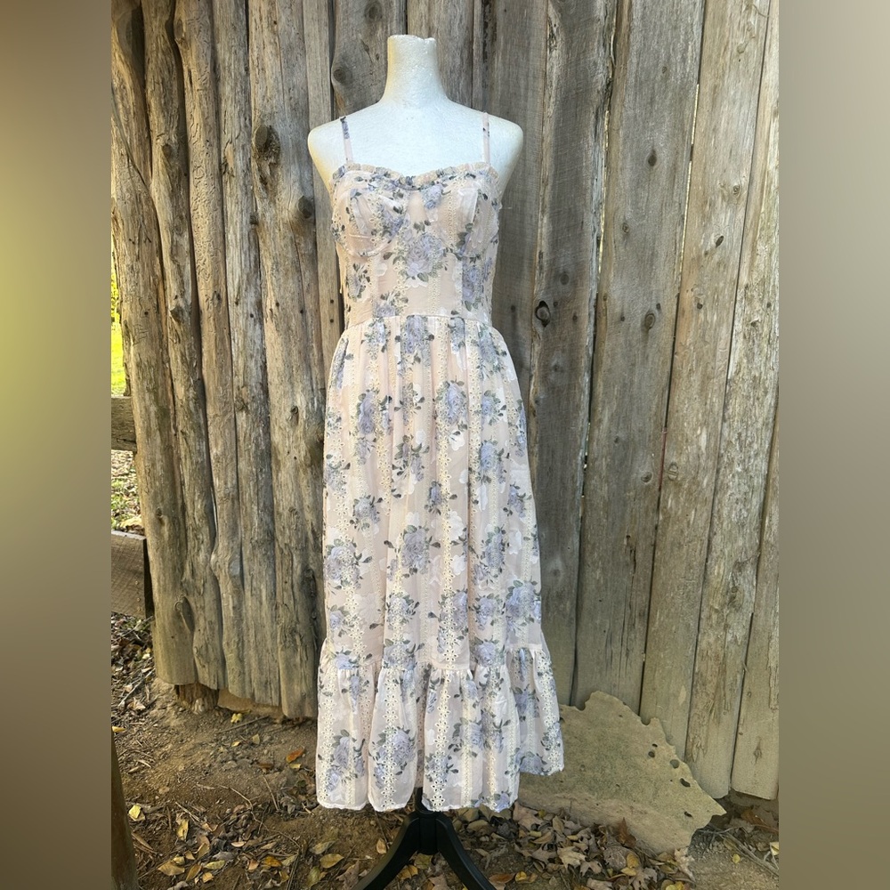 Elegant country style dress by Storia size S